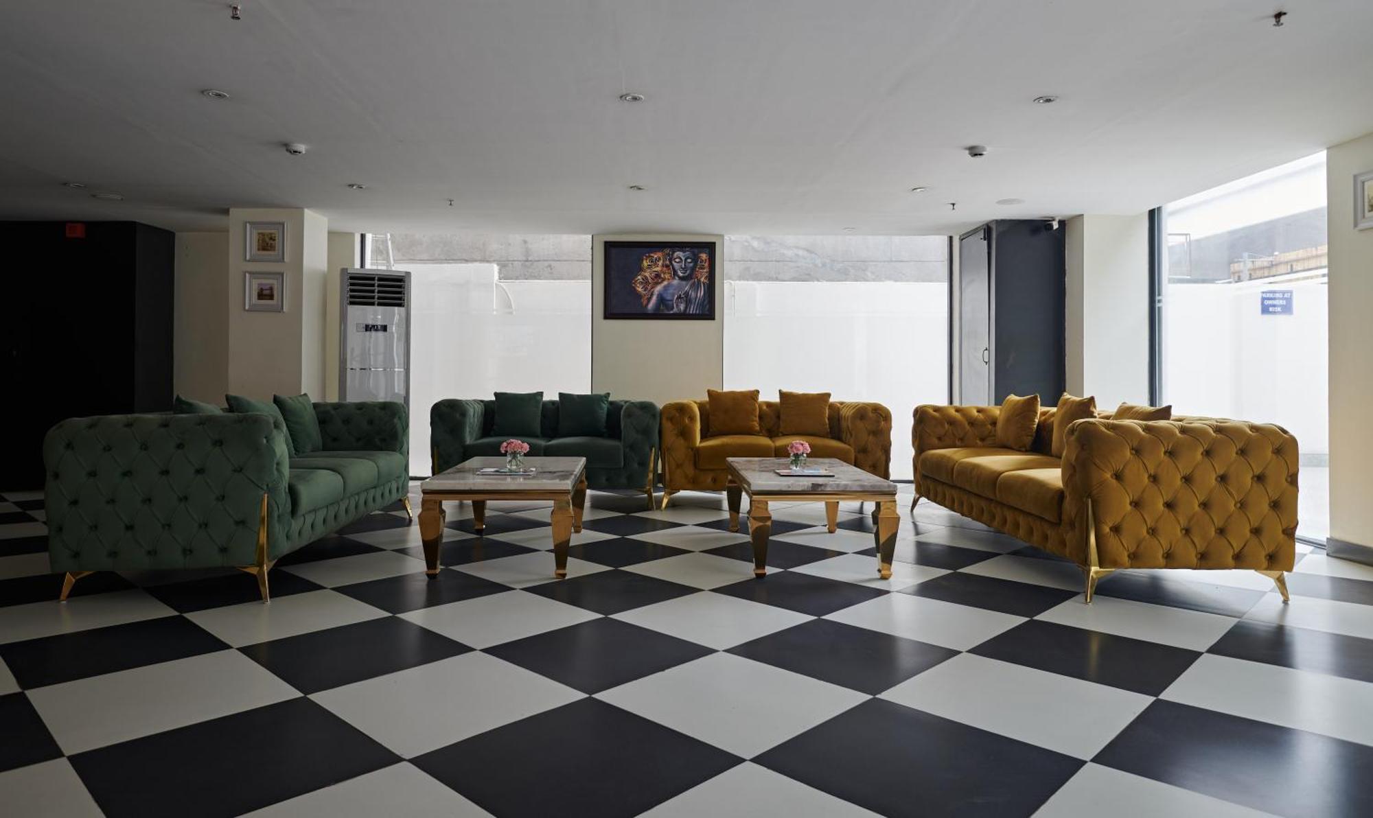 Deventure Sarovar Portico Patel Nagar นิวเดลี ภายนอก รูปภาพ