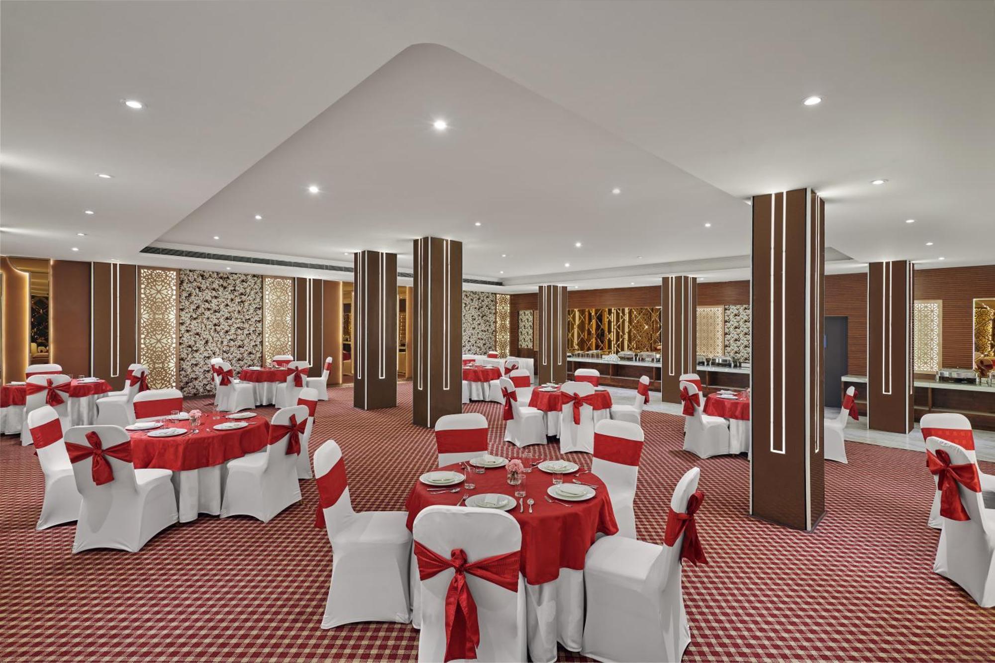 Deventure Sarovar Portico Patel Nagar นิวเดลี ภายนอก รูปภาพ
