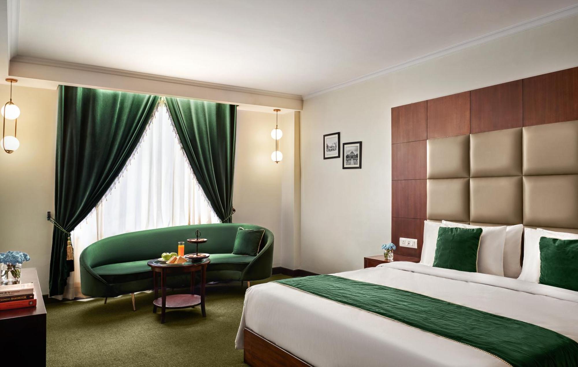 Deventure Sarovar Portico Patel Nagar นิวเดลี ภายนอก รูปภาพ